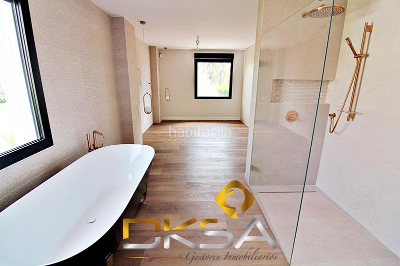 Foto 356c8c51-5e3a-49ed-a68e-30ca422f30a9. Chalet espectacular chalet reformado, nuevo a estrenar en la calle cabanes de benicasim en Benicasim / Benicàssim