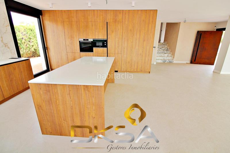 Foto 7c1e3c35-b42d-4894-961d-c2eebe65429c. Chalet espectacular chalet reformado, nuevo a estrenar en la calle cabanes de benicasim en Benicasim / Benicàssim