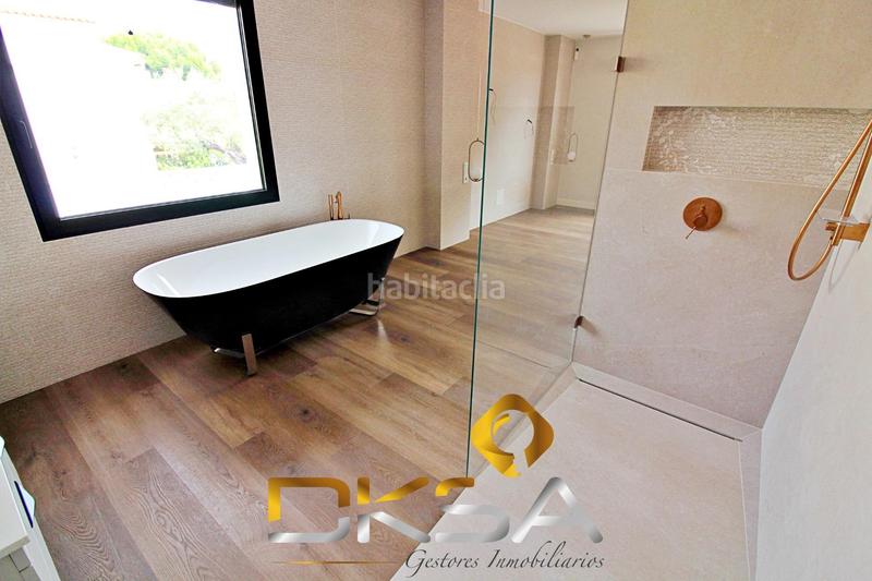 Foto dda66908-e77b-46ac-824d-2d2228c7916f. Chalet espectacular chalet reformado, nuevo a estrenar en la calle cabanes de benicasim en Benicasim / Benicàssim