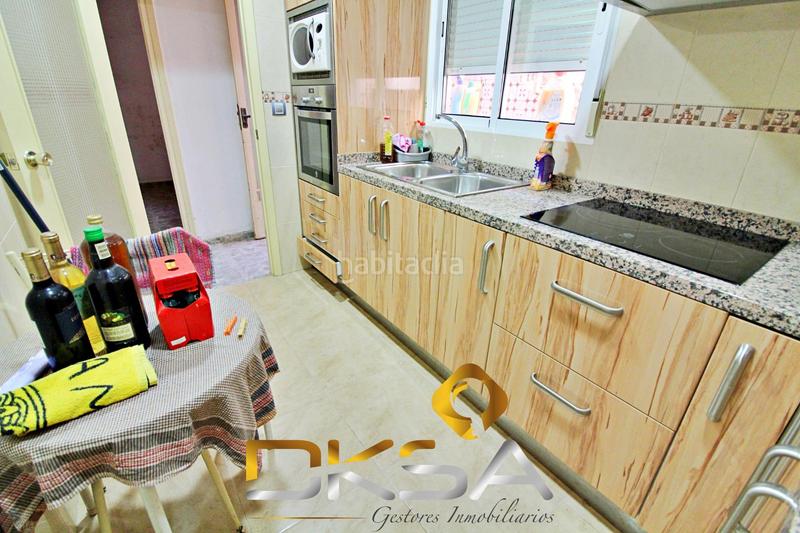 Foto 64975d30-2504-4129-a873-dfb86eab13a5. Casa con parcheggio in El Pilar Villarreal / Vila - real