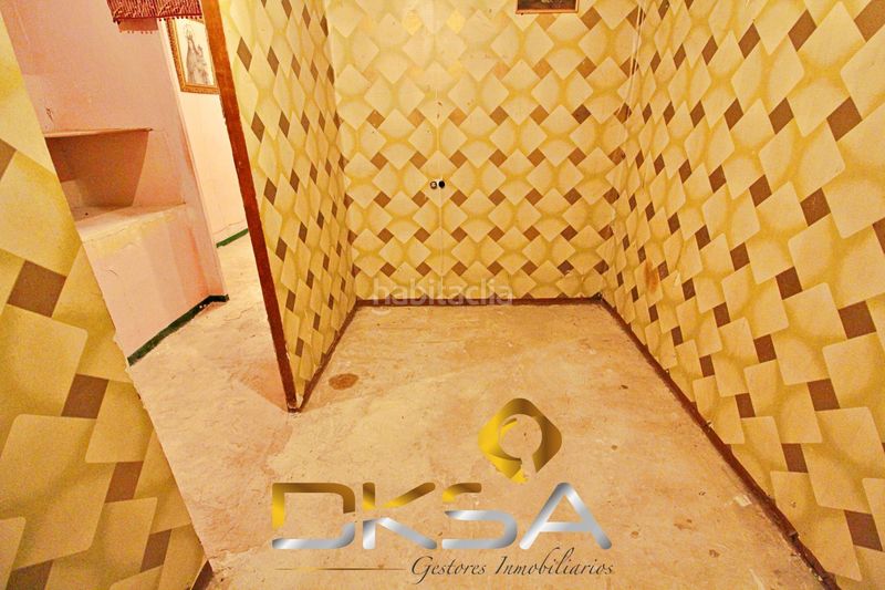 Foto 0515f8cf-1ee8-4712-a1ee-294d60b81b1f. Casa amplia casa esquinera con más de 7m de fachada en vilareal en Villarreal / Vila - real