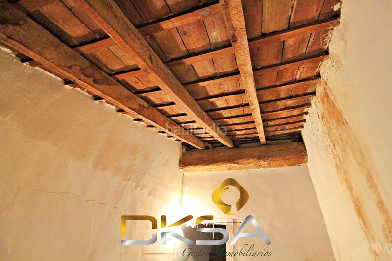 Foto 0b5987f8-cc3c-4671-9dfc-a0321576ec01. Casa amplia casa esquinera con más de 7m de fachada en vilareal en Villarreal / Vila - real