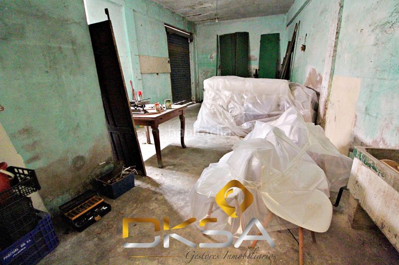 Foto a7c727ab-fb48-41a1-8af7-4bb8010d611f. Casa amplia casa esquinera con más de 7m de fachada en vilareal en Villarreal / Vila - real