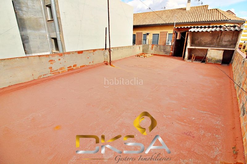Foto d2b87d91-3b92-416b-8672-5094a7eee1e0. Casa amplia casa esquinera con más de 7m de fachada en vilareal en Villarreal / Vila - real