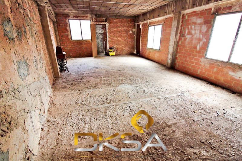 Foto f858cc66-429a-447c-8cc4-38f4474260c7. Casa amplia casa esquinera con más de 7m de fachada en vilareal en Villarreal / Vila - real