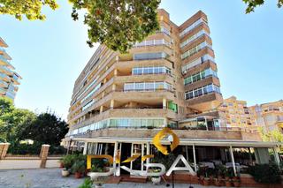 Etagenwohnung  Avenida barcelona. Estupendo piso en la avenida barcelona de benicasim