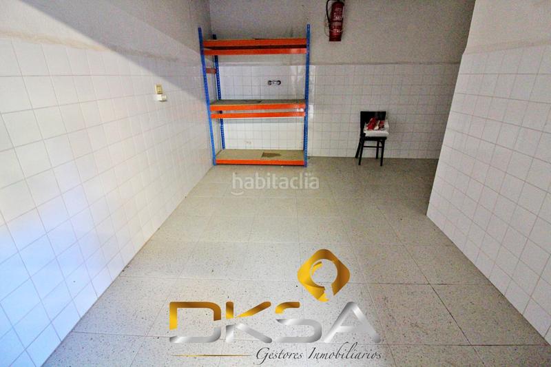 Foto 5ee10bf2-2bc3-494f-837d-252e81d62508. Local comercial a Madrigal Villarreal / Vila - real