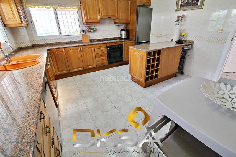 Foto 69bd0b76-5bed-420e-9122-df1d806c2472. Xalet amb calefacció aparcament piscina a Pueblo Benicasim / Benicàssim