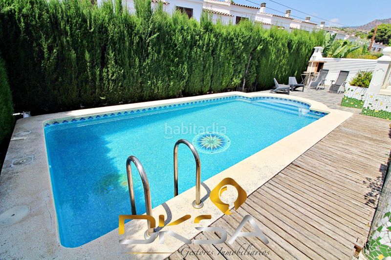 Foto 798d4472-d59f-498c-8849-46378add49f8. Xalet amb calefacció aparcament piscina a Pueblo Benicasim / Benicàssim