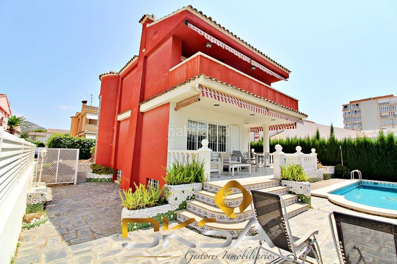 Foto 85c8a6fc-7215-4eb0-86e5-89b1daebe50a. Xalet amb calefacció aparcament piscina a Pueblo Benicasim / Benicàssim