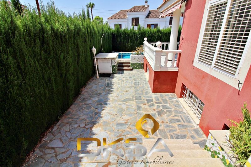 Foto fde1a6a9-9d69-44cf-a1c9-944344511f0c. Xalet amb calefacció aparcament piscina a Pueblo Benicasim / Benicàssim