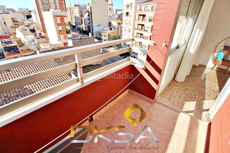 Foto 75ad7861-63ff-4f38-8794-b9fcadf28913. Flat in Plaza Illes Columbretes Castellón de la Plana