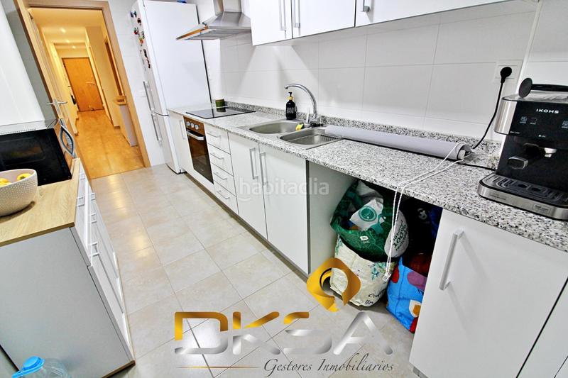 Foto 8fdcadb9-33fb-419a-b2d0-d0117eaa8100. Appartement avec chauffage parking dans Centro Almazora / Almassora