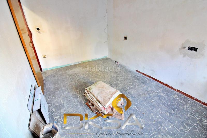 Foto d3b7a0d2-6db1-43d8-8f64-ac7094b8aba3. House with heating in Avenida Alemania-Italia Villarreal / Vila - real