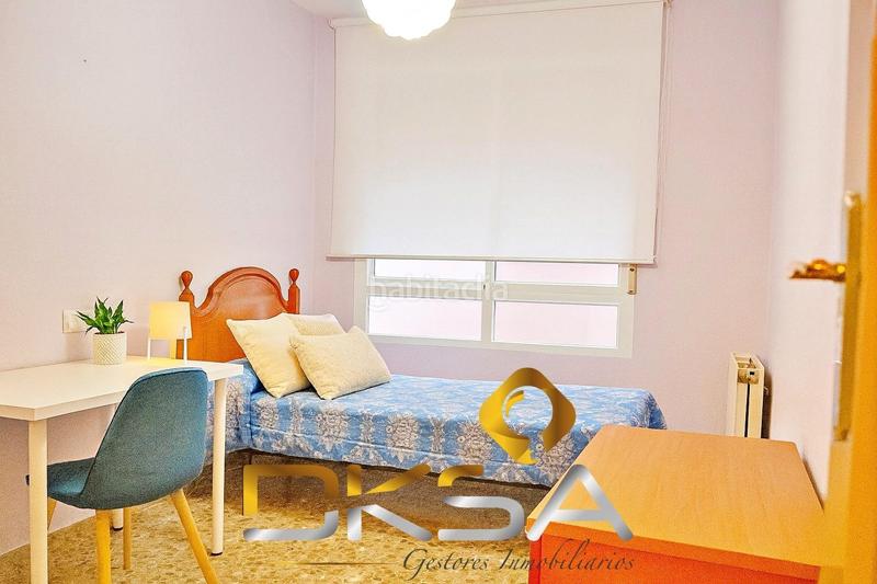 Foto cf3b327d-9da3-43ba-b9f9-1a68b3eed0f6. Flat with heating in El Pilar Villarreal / Vila - real