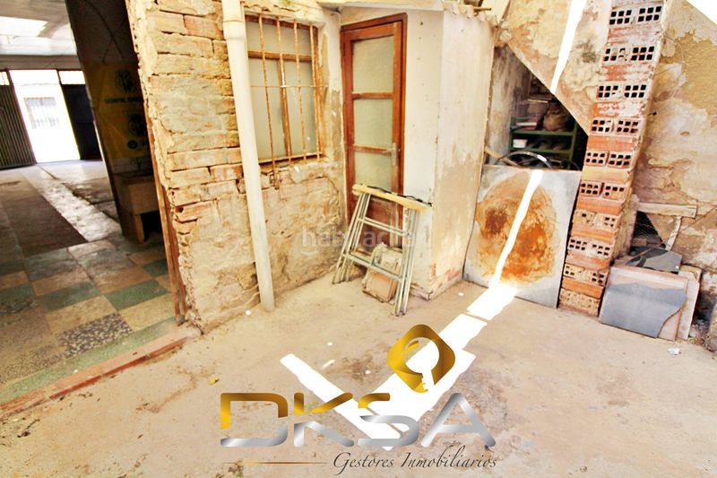 Foto 1e19cf79-64bd-4527-bb87-a227663ca2e6. Casa  económica para reformar que da a 2 calles en vilareal en Villarreal / Vila - real