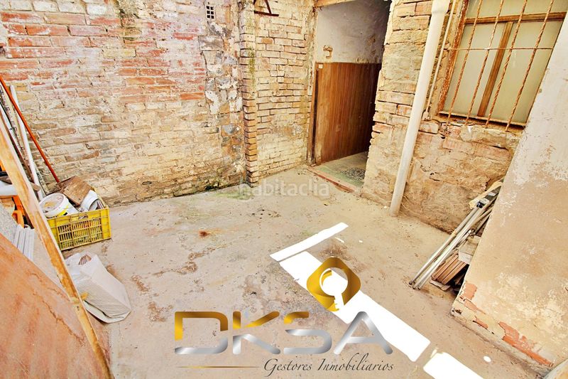Foto da6e8475-9e6b-41f4-b769-37ddb3e10934. Casa  económica para reformar que da a 2 calles en vilareal en Villarreal / Vila - real