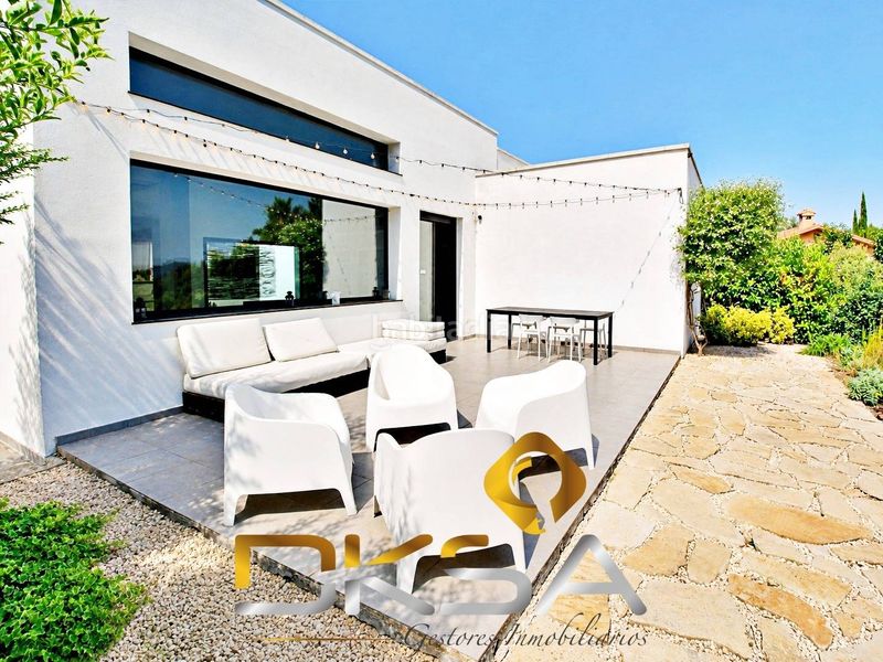 Foto c6d523e8-f998-4095-8b45-5ceb73ca394b. Xalet amb calefacció aparcament piscina a Pobla Tornesa (la)