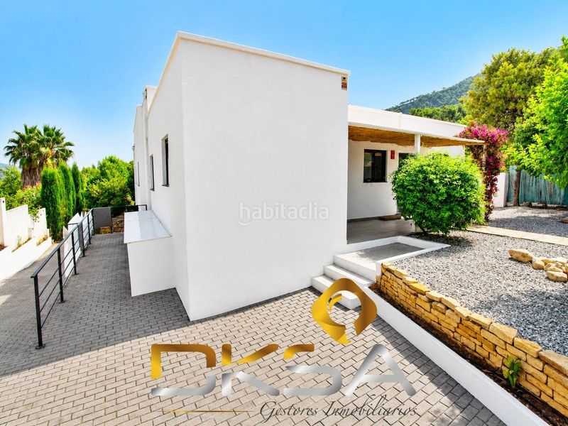 Foto e8bb0d9d-a055-42b7-bbaf-50eb499d12fa. Xalet amb calefacció aparcament piscina a Pobla Tornesa (la)