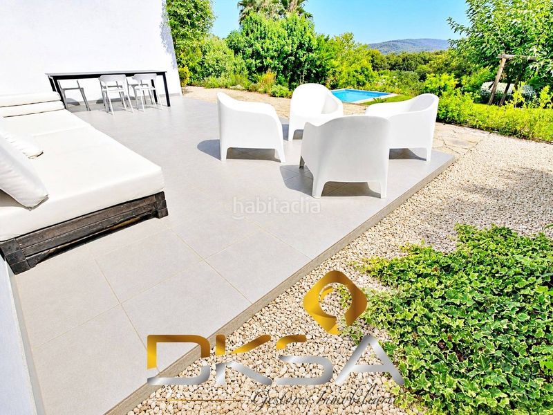 Foto f9adc3b1-d15d-4c26-8819-b993ca4f7776. Xalet amb calefacció aparcament piscina a Pobla Tornesa (la)