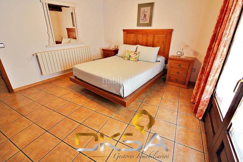 Foto f2b53cf8-b673-4fbc-9644-23d5e59b393b. Casa amb calefacció a Morella