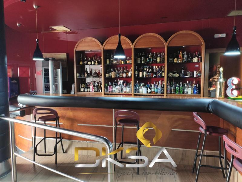 Foto c7ac84b9-c83b-43e8-9b8c-328ed0958d40. Local comercial a Piscinas Villarreal / Vila - real