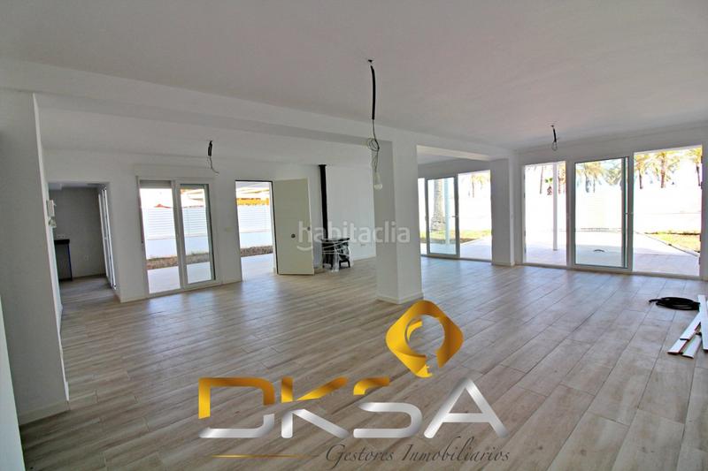 Foto 061289f7-5ce0-4d3e-873b-f2dbba46cf87. Chalet con riscaldamento parcheggio piscina in Heliópolis Benicasim / Benicàssim