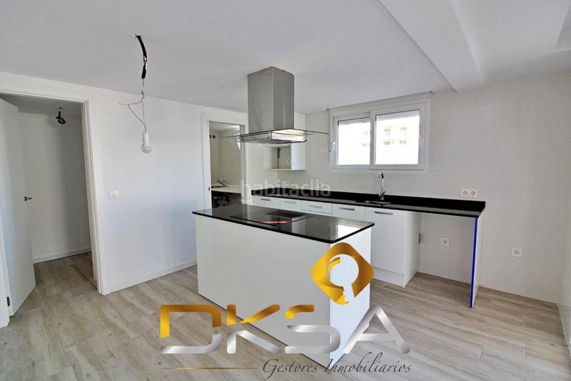 Foto bb062cb3-5758-4226-8a26-a6fd74d1bc38. Chalet con riscaldamento parcheggio piscina in Heliópolis Benicasim / Benicàssim