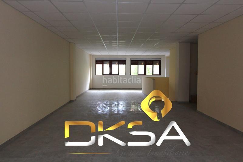 Foto 3e5dbce0-2926-4a3a-b68a-21f483ac3279. Alquiler local comercial amplio local comercial en entresuelo en alquiler, vilareal en Villarreal / Vila - real