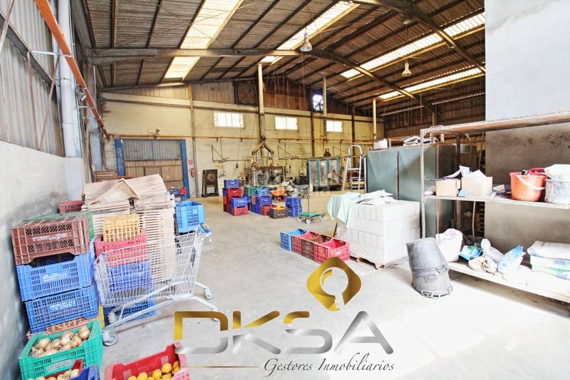 Foto a22c51fb-5f80-45e9-9064-8691c440a2f0. Industrial building with heating in Alqueries (Les) / Alquerías del Niño Perdido