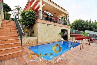 Xalet a Montornés-Las Palmas-El Refugio. Amplio y precioso chalet en venta en montornés, benicásim
