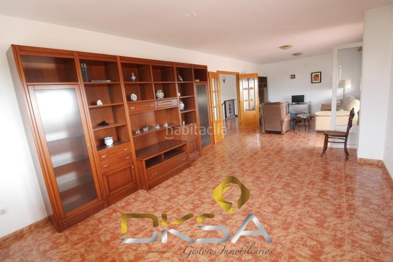 Foto d2bd14fd-6b65-4ad2-b128-eb0f202ffbaf. Xalet amb calefacció aparcament a Ciutat del Transport - La Salera Castellón de la Plana