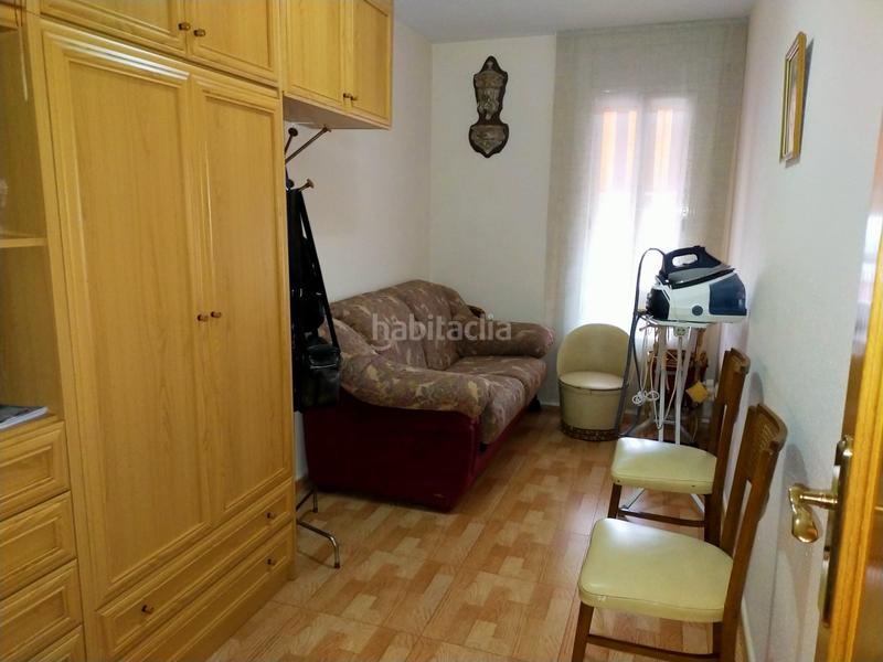 Foto abbdfccf-d948-461c-b05d-04784c0f4e78. Piso  exterior y balcón en Campoamor Sabadell