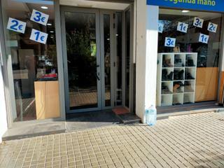 Local Comercial a Eixample. Local en zona crt.barcelona