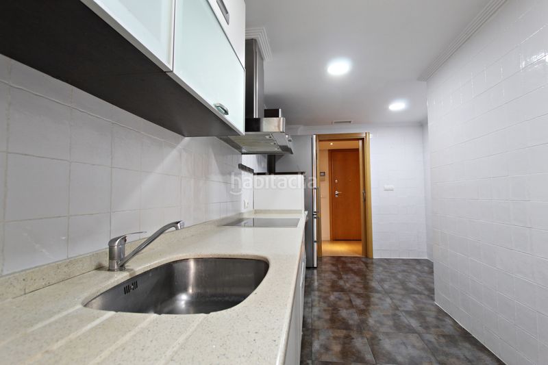 Foto d6baabc3-4102-412c-a9d4-536b9f09bfaa. Pis amb aparcament a Aldaia