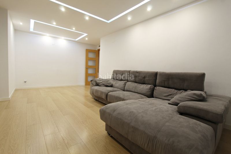 Foto fa1424cc-774e-46f6-983f-8bd5bef88cc2. Pis amb aparcament a Aldaia