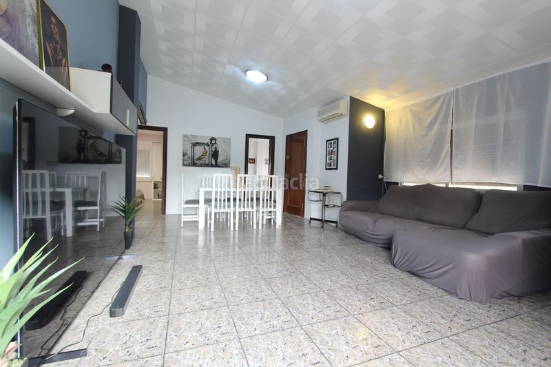 Foto 7e633d05-3854-40f3-a5b8-bc4f5d22e120. Casa amb calefacció aparcament piscina a Cumbres de Calicanto Torrent