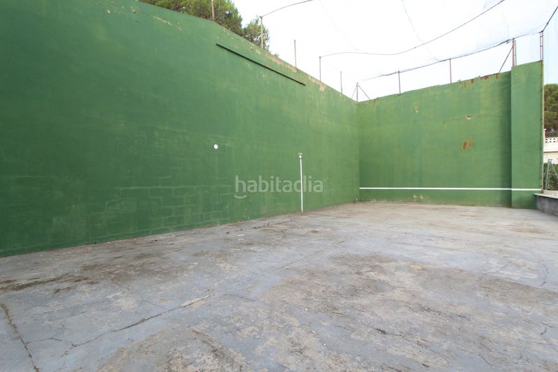 Foto efaf42fd-8c6b-4545-9133-b8a2d67049fa. Casa amb calefacció aparcament piscina a Cumbres de Calicanto Torrent