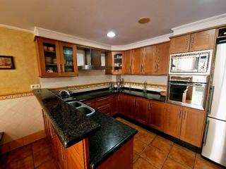 Location Appartement à Carrer santa quitèria 56. Piso en alquiler en zona el pilar de vila-real