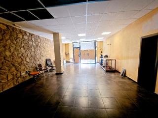 Local Comercial a Avenida Alemania-Italia