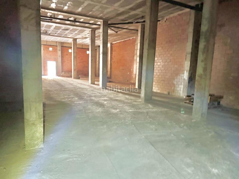 Foto ab54760a-ece9-451e-86ea-9c11b5acc908. Geschäftsraum in Centro Villarreal / Vila - real