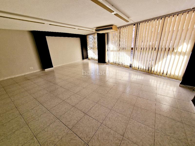 Foto 7de639c7-9610-412f-b270-fe3548926154. Locale commerciale in Piscinas Villarreal / Vila - real