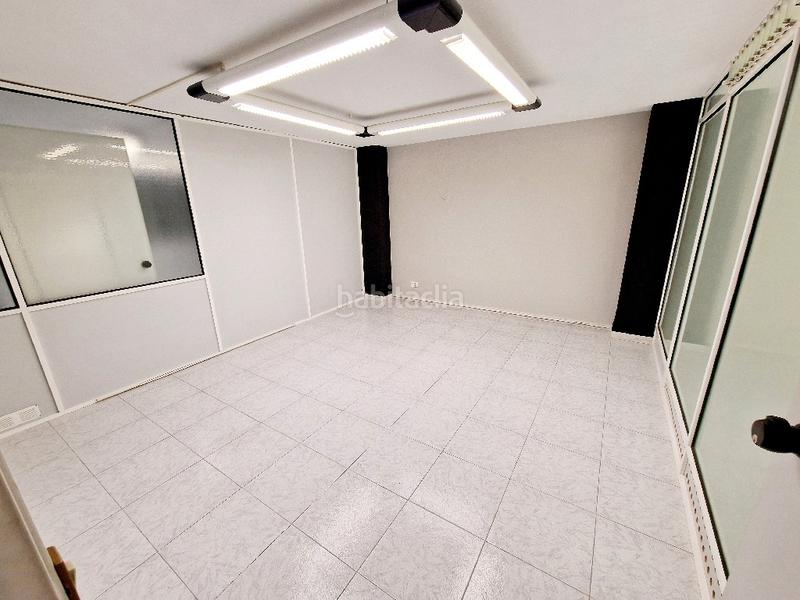 Foto fc4f2495-be3f-4e48-8046-38f9145e7973. Locale commerciale in Piscinas Villarreal / Vila - real