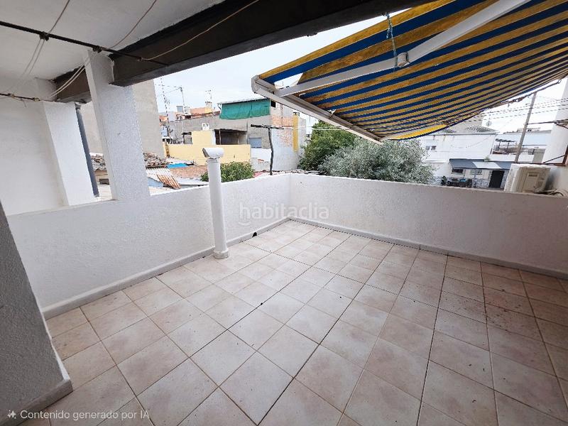 Foto 01ebb431-dfa7-458f-9e70-5cee7148033e. Chalet mit parking in Madrigal Villarreal / Vila - real