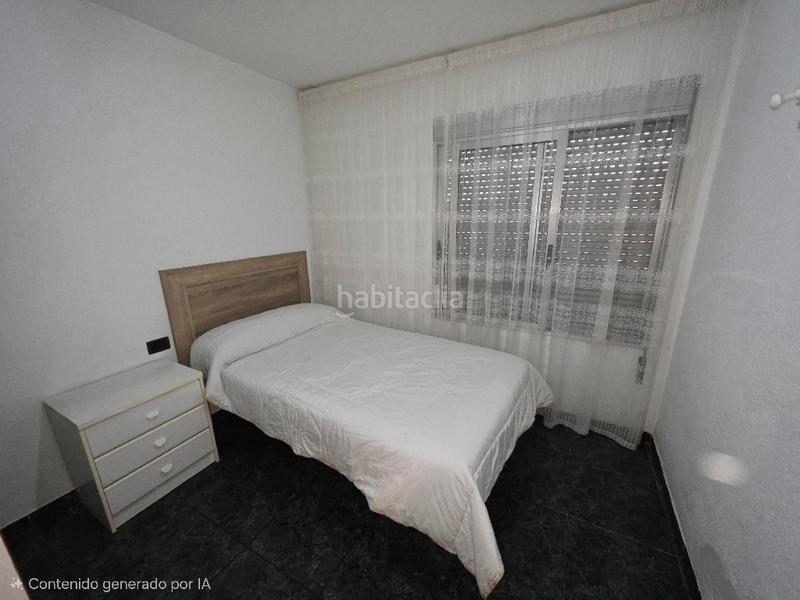 Foto 40a18c2f-b3e5-4c6a-8044-73e85ed890a7. Chalet mit parking in Madrigal Villarreal / Vila - real