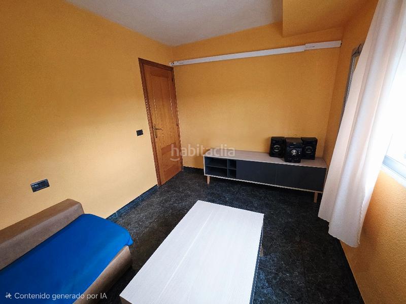 Foto be90ae84-ebb7-42d1-a6dc-932380afc0f2. Chalet mit parking in Madrigal Villarreal / Vila - real