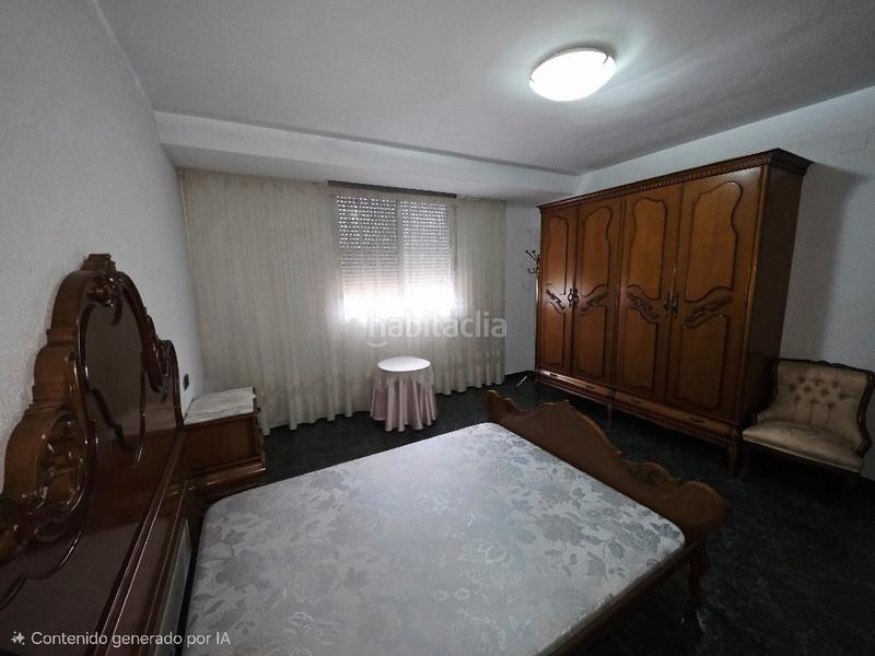 Foto cb428fdc-3abf-473a-be52-62a1351a5415. Chalet mit parking in Madrigal Villarreal / Vila - real