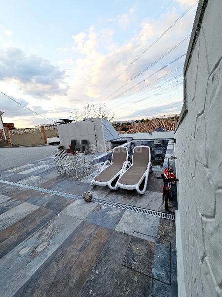 Foto 6af3c746-f9f6-49ce-9298-4582bb557f75. Casa amb calefacció aparcament piscina a Centro Almazora / Almassora