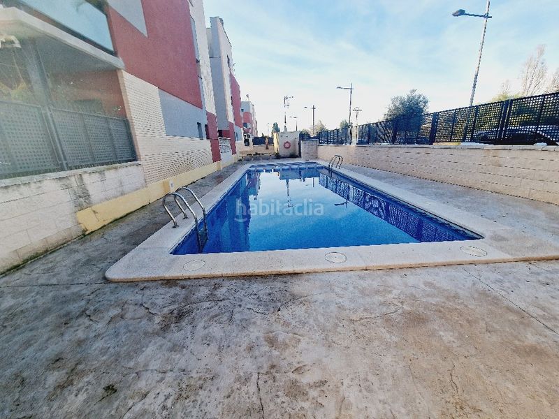 Foto 0346463c-9c7a-4805-a753-fd9085fefd2e. Casa adossada amb calefacció piscina a Playa-Ben Afeli Almazora / Almassora