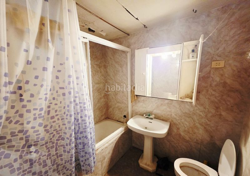 Foto 7486fb53-85e9-49a4-8f34-620f8a1d5558. Casa  en venta vila-real en Avenida Alemania-Italia Villarreal / Vila - real